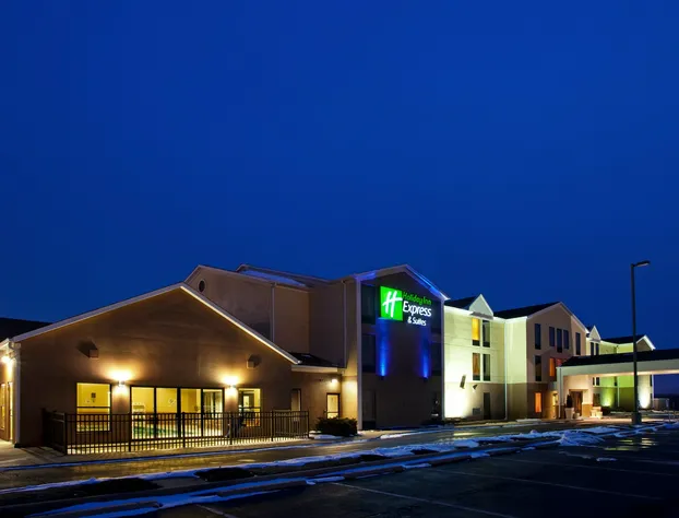 Holiday Inn Express Hotel & Suites Cleveland-Streetsboro by IHG hotel detail image 1