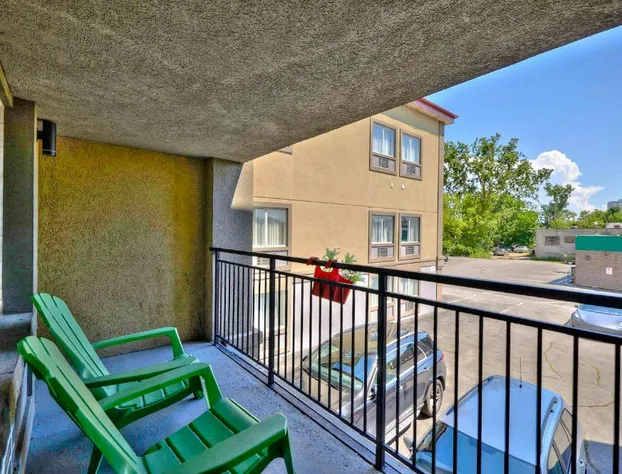 Glengate Hotel & Suites hotel detail image 2