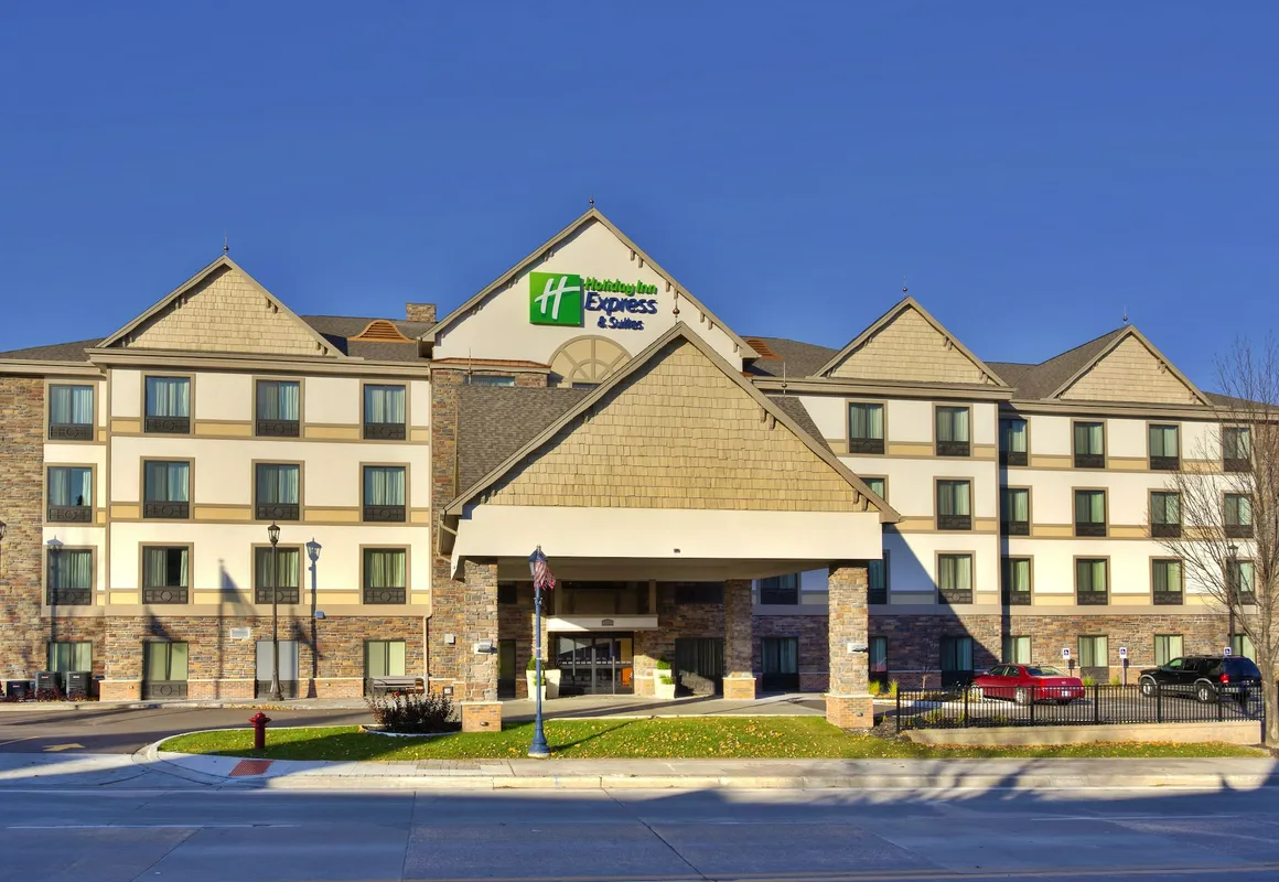 Holiday Inn Express Hotel & Suites Frankenmuth by IHG hotel hero