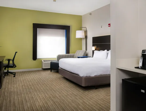 Holiday Inn Express Hotel & Suites Independence-Kansas City by IHG hotel detail image 3