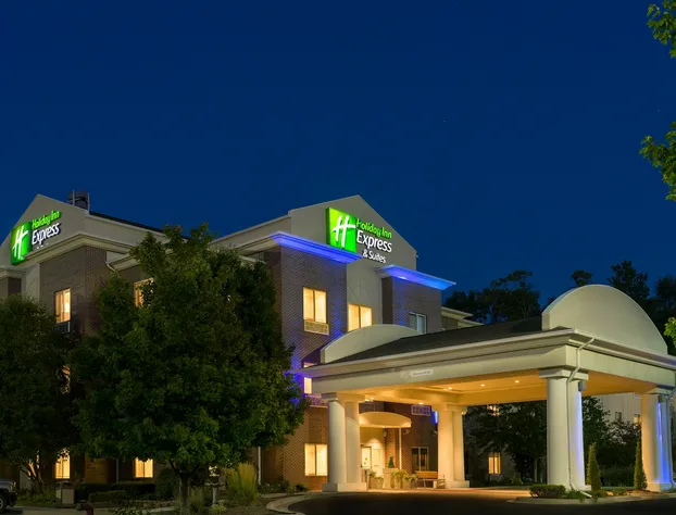 Holiday Inn Express Hotel & Suites Independence-Kansas City by IHG hotel detail image 1