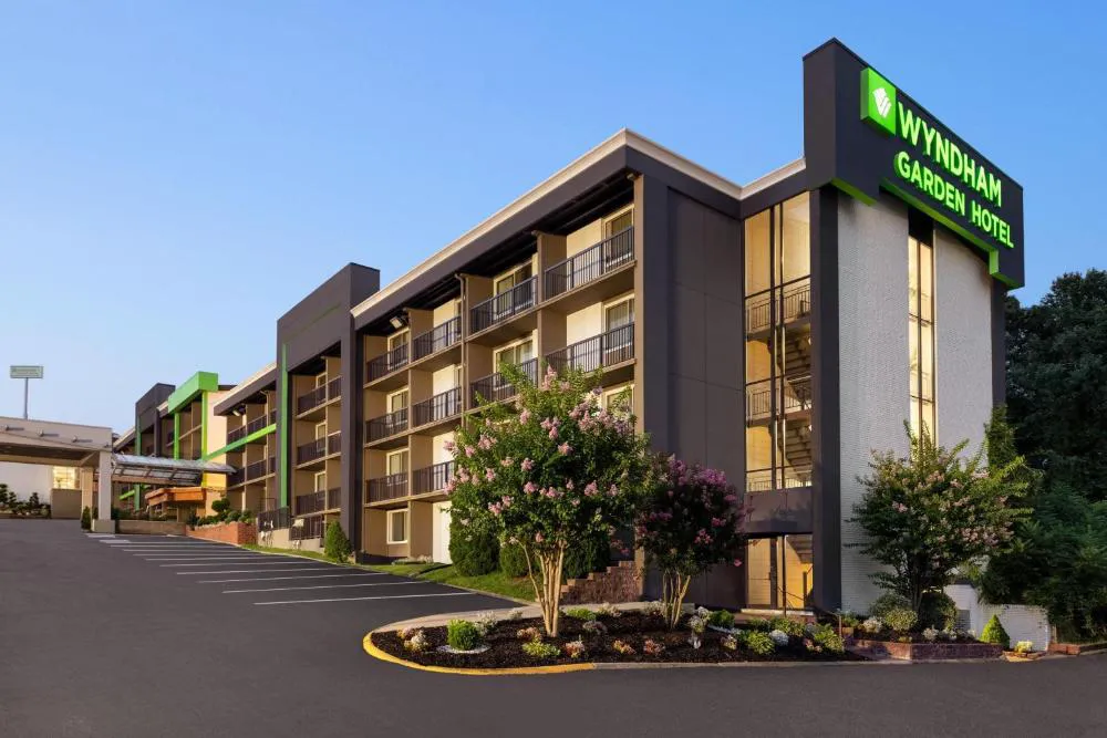 Wyndham Garden Washington DC Area hotel hero