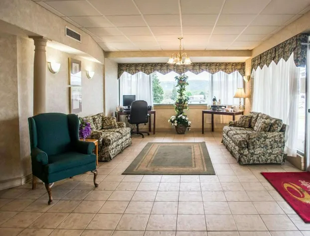 Econo Lodge And Suites Shamokin Dam - Selinsgrove hotel detail image 2