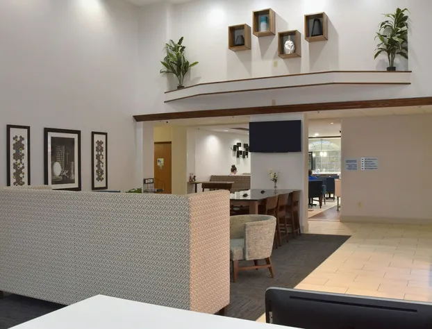 Holiday Inn Express Mount Pleasant-Scottdale by IHG hotel detail image 4