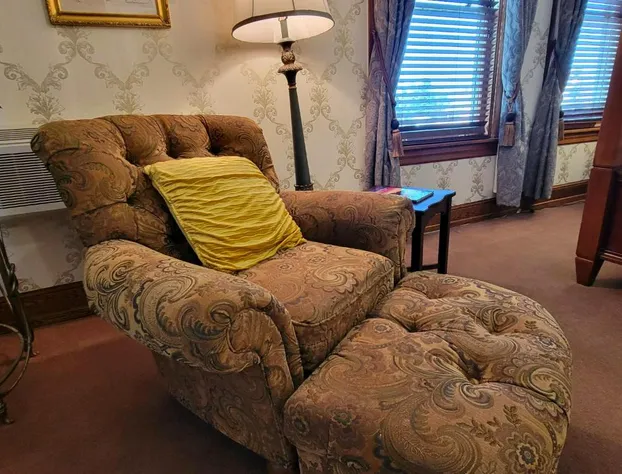 Altland House Inn and Suites hotel detail image 4