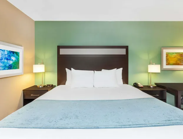 Baymont by Wyndham Midland Center hotel detail image 4