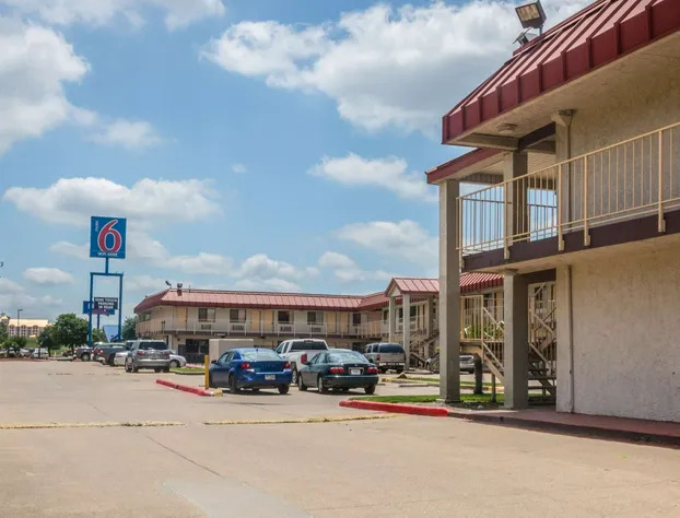 Motel 6 Mesquite, TX - Rodeo - Convention Ctr hotel detail image 2