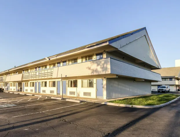 Motel 6 Grove City, OH hotel detail image 3