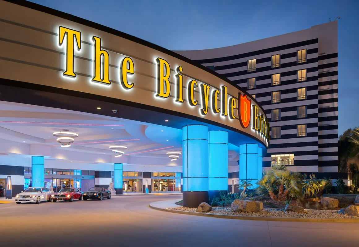 Parkwest Bicycle Casino hotel hero