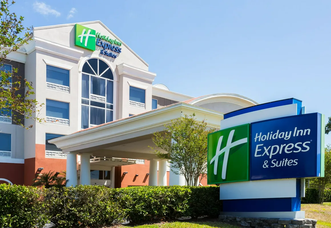 Holiday Inn Express Hotel & Suites Tampa-Fairgrounds-Casino by IHG hotel hero