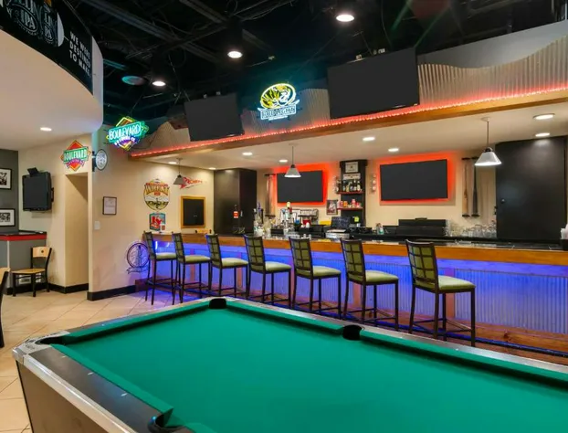 Best Western Plus Kansas City Sports Complex Hotel hotel detail image 3