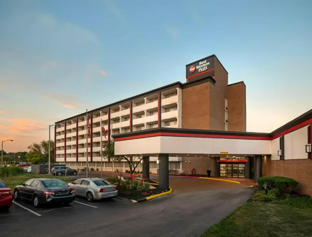 Best Western Plus Kansas City Sports Complex Hotel hotel detail image 1