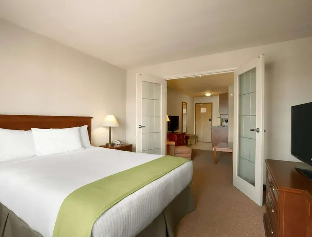 Super 8 by Wyndham Fort St. John BC hotel detail image 3