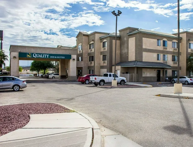 Quality Inn & Suites Yuma hotel detail image 1