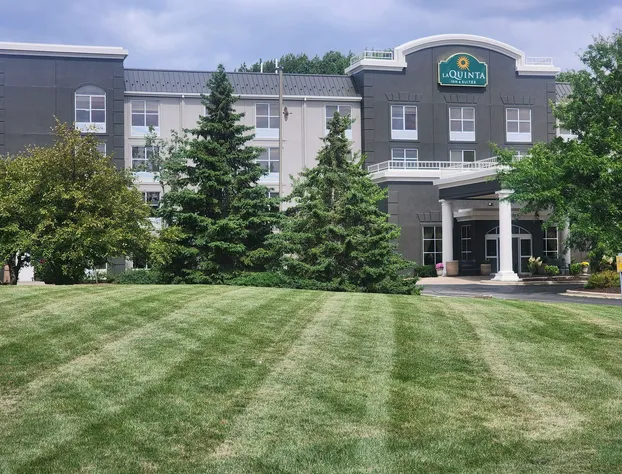 La Quinta Inn & Suites by Wyndham Milwaukee SW New Berlin hotel detail image 3