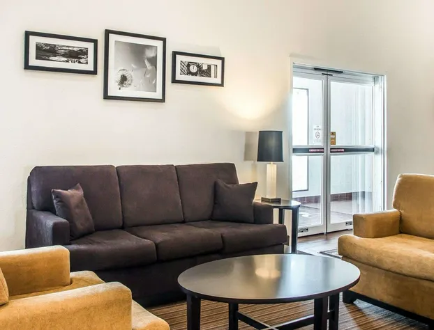 Sleep Inn & Suites Mount Vernon hotel detail image 4