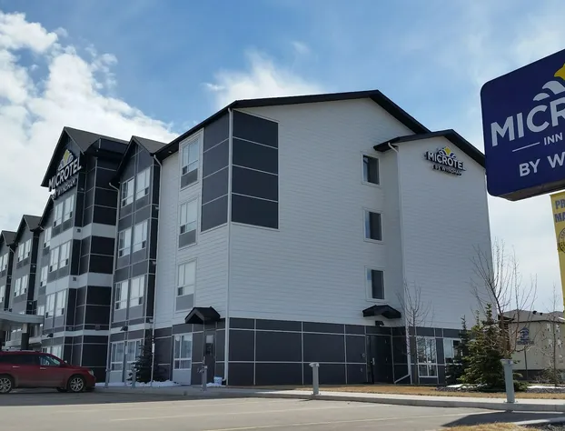 Microtel Inn & Suites By Wyndham Bonnyville hotel detail image 4