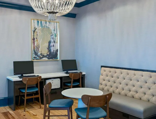 Hampton Inn Savannah-Historic District hotel detail image 1