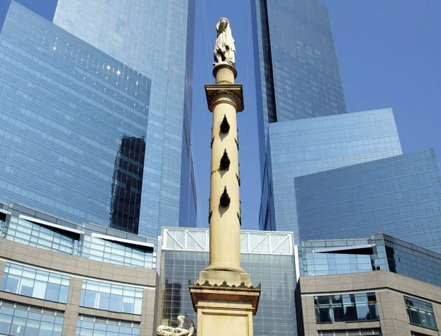 Mandarin Oriental, New York hotel detail image 2