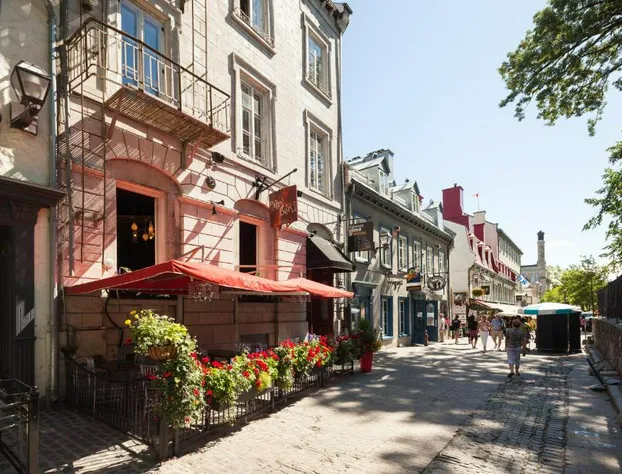 Auberge Place d'Armes hotel detail image 1