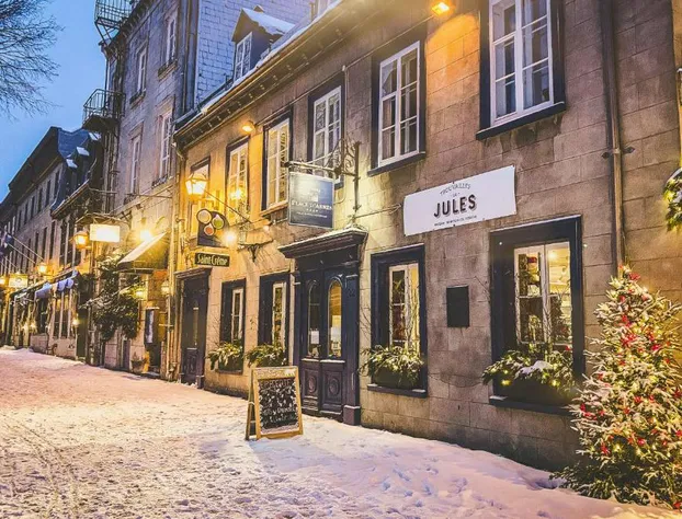 Auberge Place d'Armes hotel detail image 3