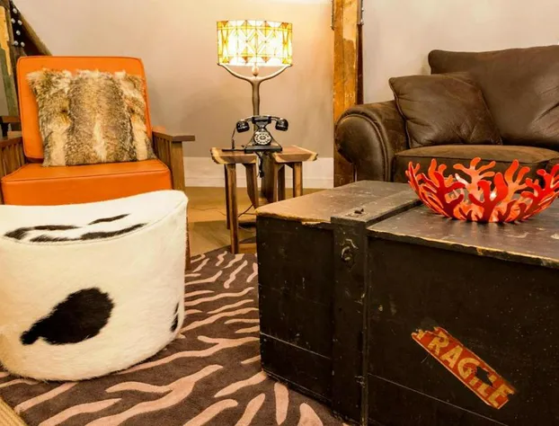 Auberge Place d'Armes hotel detail image 4