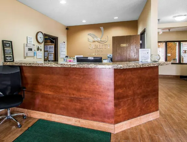 Quality Inn Dubuque on Hwy 20 hotel detail image 1