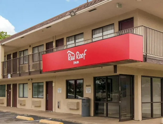 Red Roof Inn Fort Worth South hotel detail image 4