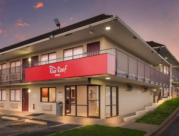 Red Roof Inn Fort Worth South hotel detail image 4