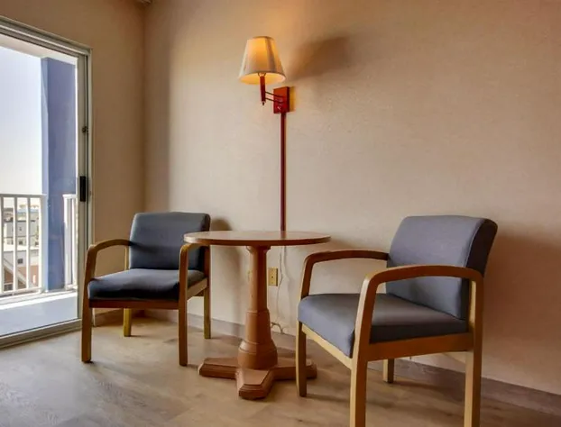 Ocean 1 Hotel and Suites hotel detail image 4