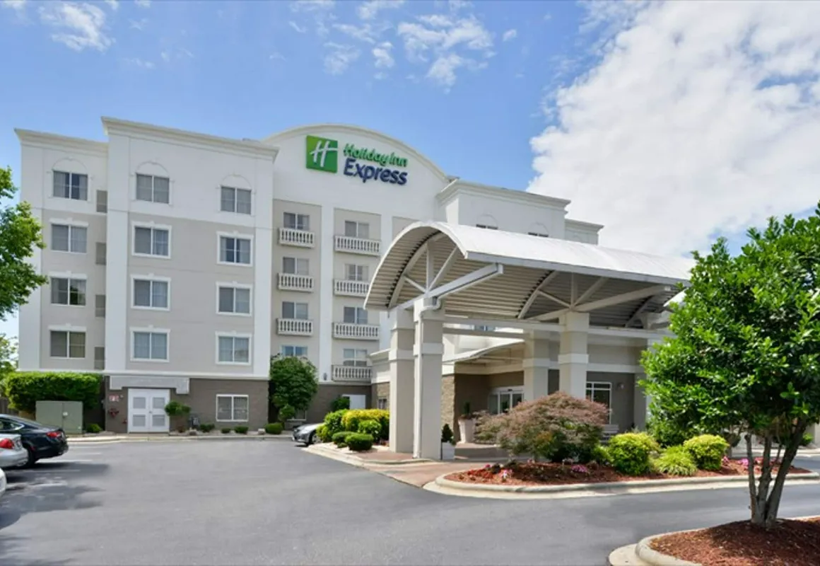 Holiday Inn Express Hotel & Suites Mooresville - Lake Norman by IHG hotel hero