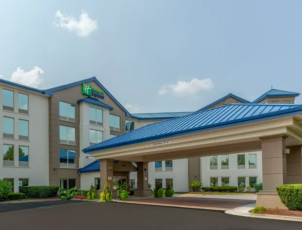 Holiday Inn Express Hotel & Suites Chicago-Midway Airport by IHG hotel detail image 2