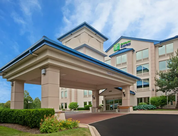 Holiday Inn Express Hotel & Suites Chicago-Midway Airport by IHG hotel detail image 3