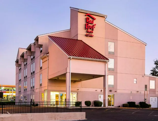 Red Roof Inn & Suites Philadelphia - Bellmawr hotel detail image 1