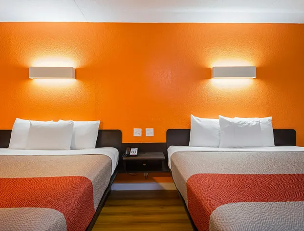 Motel 6 Garland, TX - Northeast Dallas hotel detail image 4