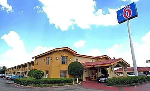 Motel 6 Garland, TX - Northeast Dallas hotel hero