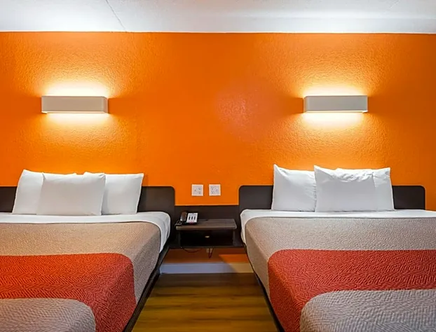 Motel 6 Garland, TX - Northeast Dallas hotel detail image 2