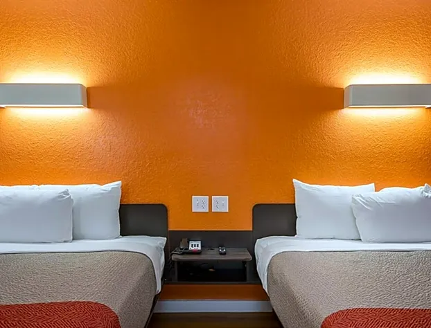 Motel 6 Garland, TX - Northeast Dallas hotel detail image 3