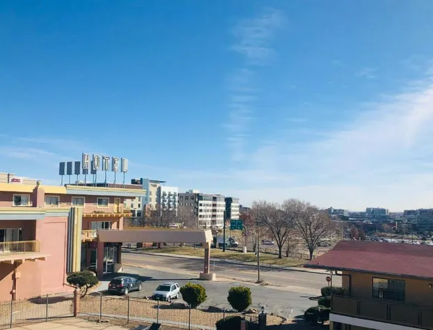 Budget Inn Denver Downtown hotel detail image 3