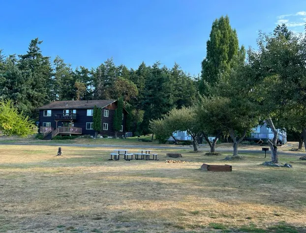 Deer Harbor Inn hotel detail image 3