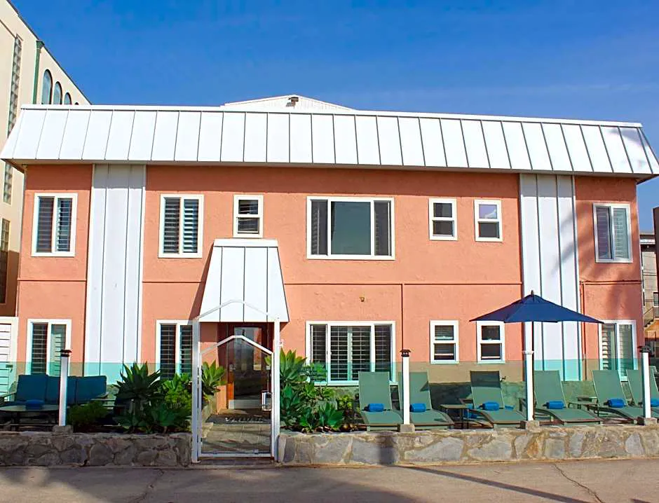 Venice on the Beach Hotel hotel hero