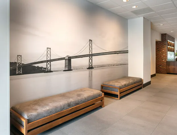 Four Points by Sheraton San Francisco Bay Bridge hotel detail image 2