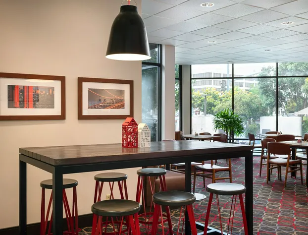 Four Points by Sheraton San Francisco Bay Bridge hotel detail image 4