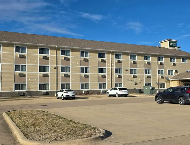 Quality Inn & Suites Eldridge Davenport North hotel detail image 1