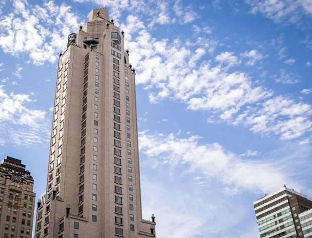 Four Seasons Hotel New York hotel detail image 1
