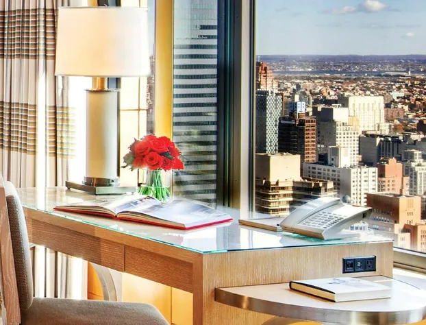 Four Seasons Hotel New York hotel detail image 3