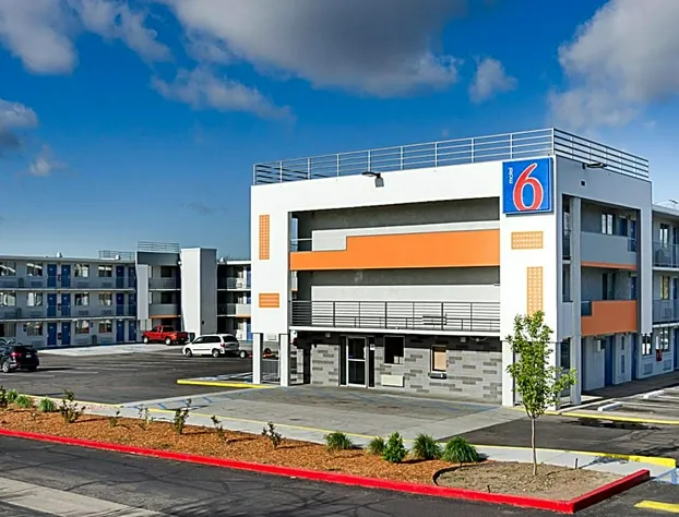 Motel 6 Denver, CO – Downtown hotel detail image 4