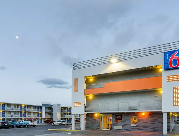 Motel 6 Denver, CO – Downtown hotel detail image 4