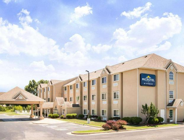 Microtel Inn & Suites by Wyndham Claremore hotel detail image 1