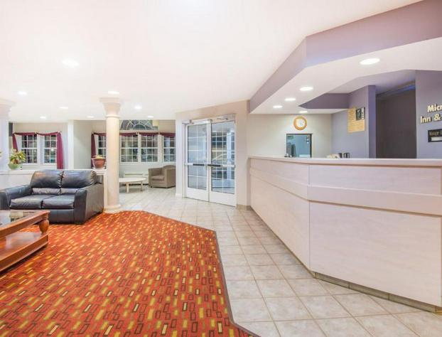 Microtel Inn & Suites by Wyndham Claremore hotel detail image 3